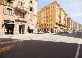 Foto 10 - Attività Commerciale Via Giovanni Torti
110 ROSSO, Genova - foto 10