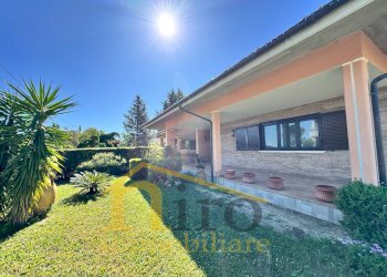 Foto 9 - Villa Contrada Collina
 
80, Nocciano - photo 9
