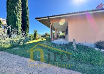 Foto 52 - Villa Contrada Collina
 
80, Nocciano - photo 52