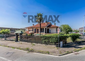Casa all\'aperto - Villa Via Settembrini
 
27, Lainate - photo 1