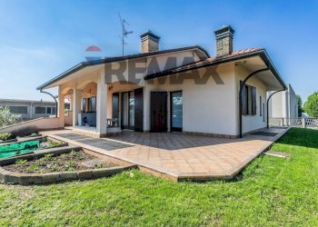 Casa all\'aperto - Villa Via Settembrini
 
27, Lainate - photo 3