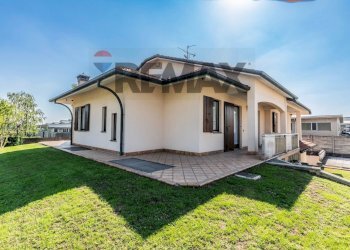 Casa all\'aperto - Villa Via Settembrini
 
27, Lainate - photo 4