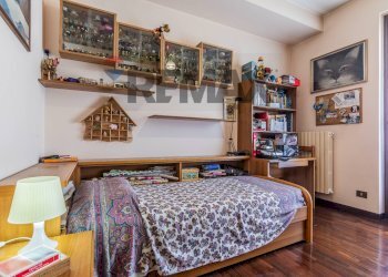 Camera / camera da letto - Villa Via Settembrini
 
27, Lainate - photo 28