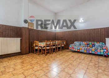 Sala da pranzo - Villa Via Settembrini
 
27, Lainate - photo 47