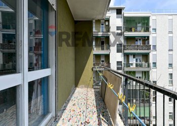 Balcone - Trilocale Via Giuseppe Tartini
 
37, Milano - foto 16