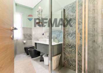 Bagno - Bilocale Via Sercognani
 
19, Milano - foto 15
