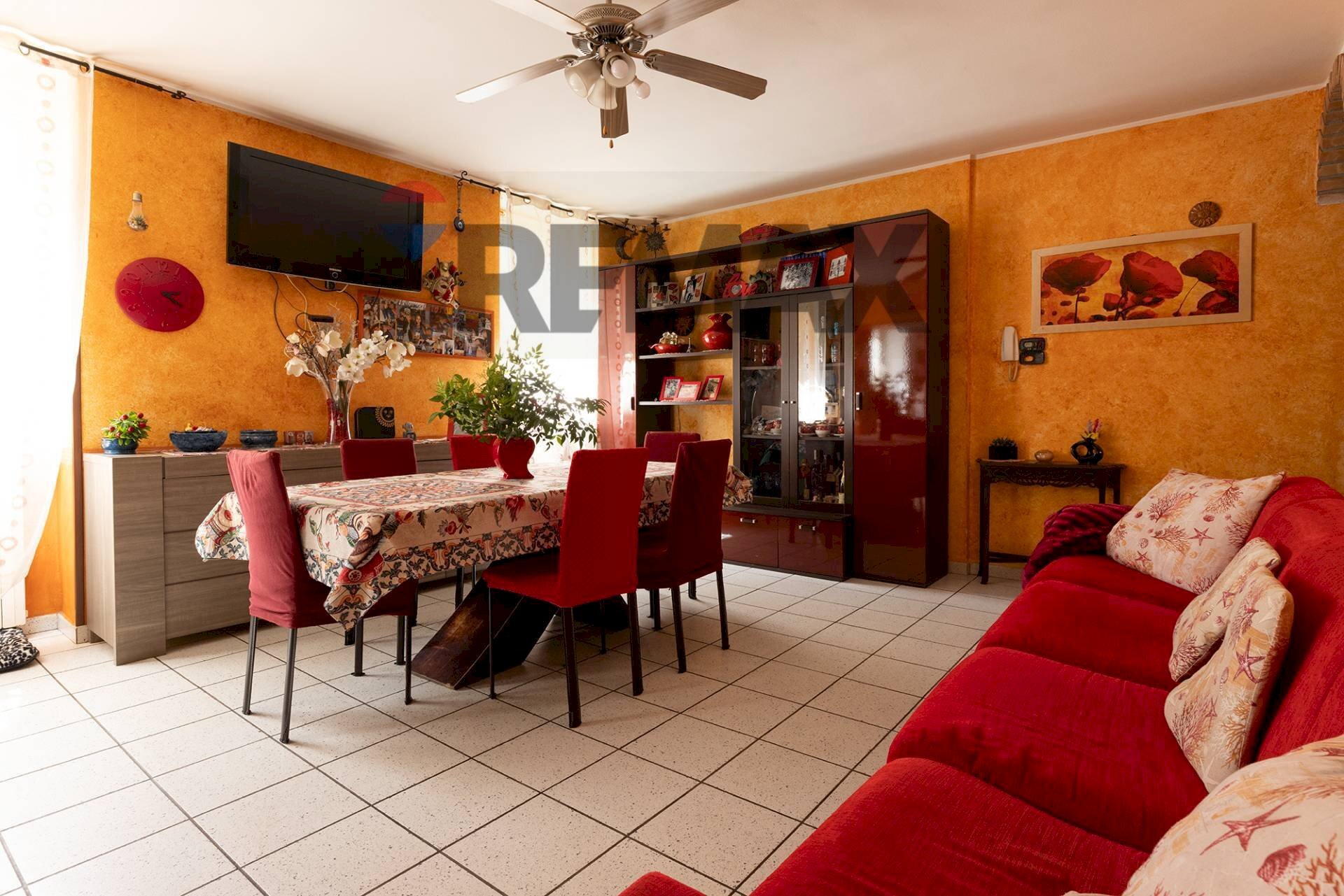 Sala da pranzo - Semi-detached house Via Piave
1, Cazzago Brabbia - photo 3