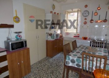 Cucina - Trilocale via castello, Cassano Valcuvia - foto 4