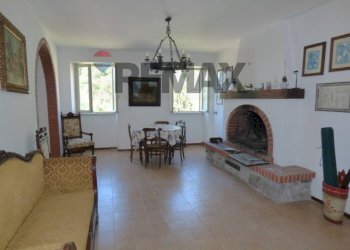 Sala da pranzo - Trilocale via castello, Cassano Valcuvia - foto 2