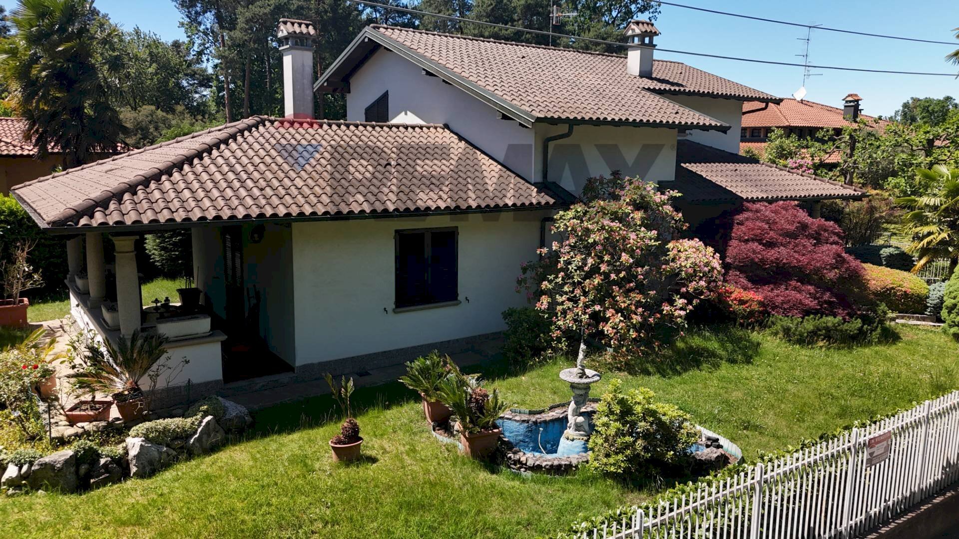 Casa all\'aperto - Villa VIA BRIANZOLA
21, Carnago - foto 2