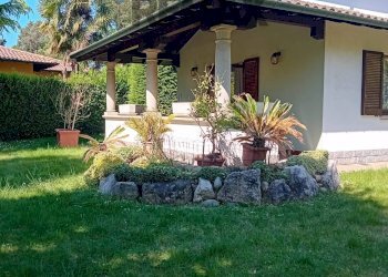 Casa all\'aperto - Villa VIA BRIANZOLA
 
21, Carnago - foto 3