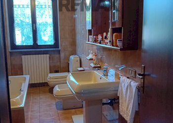 Bagno - Villa VIA BRIANZOLA
 
21, Carnago - foto 15