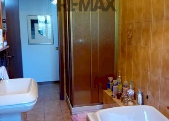 Bagno - Villa VIA BRIANZOLA
 
21, Carnago - foto 16