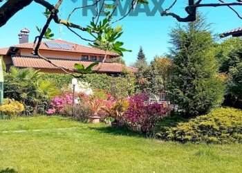 Giardino - Villa VIA BRIANZOLA
 
21, Carnago - foto 55