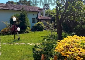 Giardino - Villa VIA BRIANZOLA
 
21, Carnago - foto 73