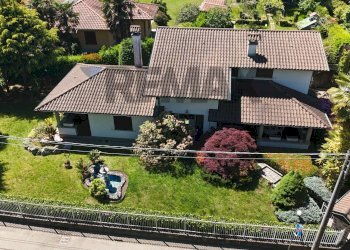 Casa all\'aperto - Villa VIA BRIANZOLA
 
21, Carnago - foto 82