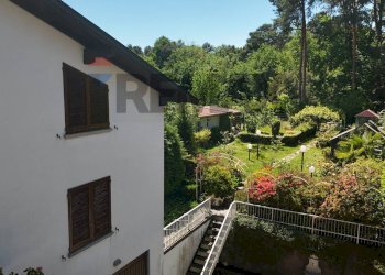 Balcone - Villa VIA BRIANZOLA
 
21, Carnago - foto 90