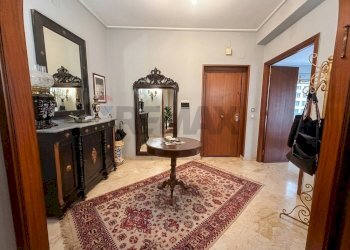 Hall / corridoio - Apartment Via Giuseppe Alessi
 
25, Palermo - photo 4