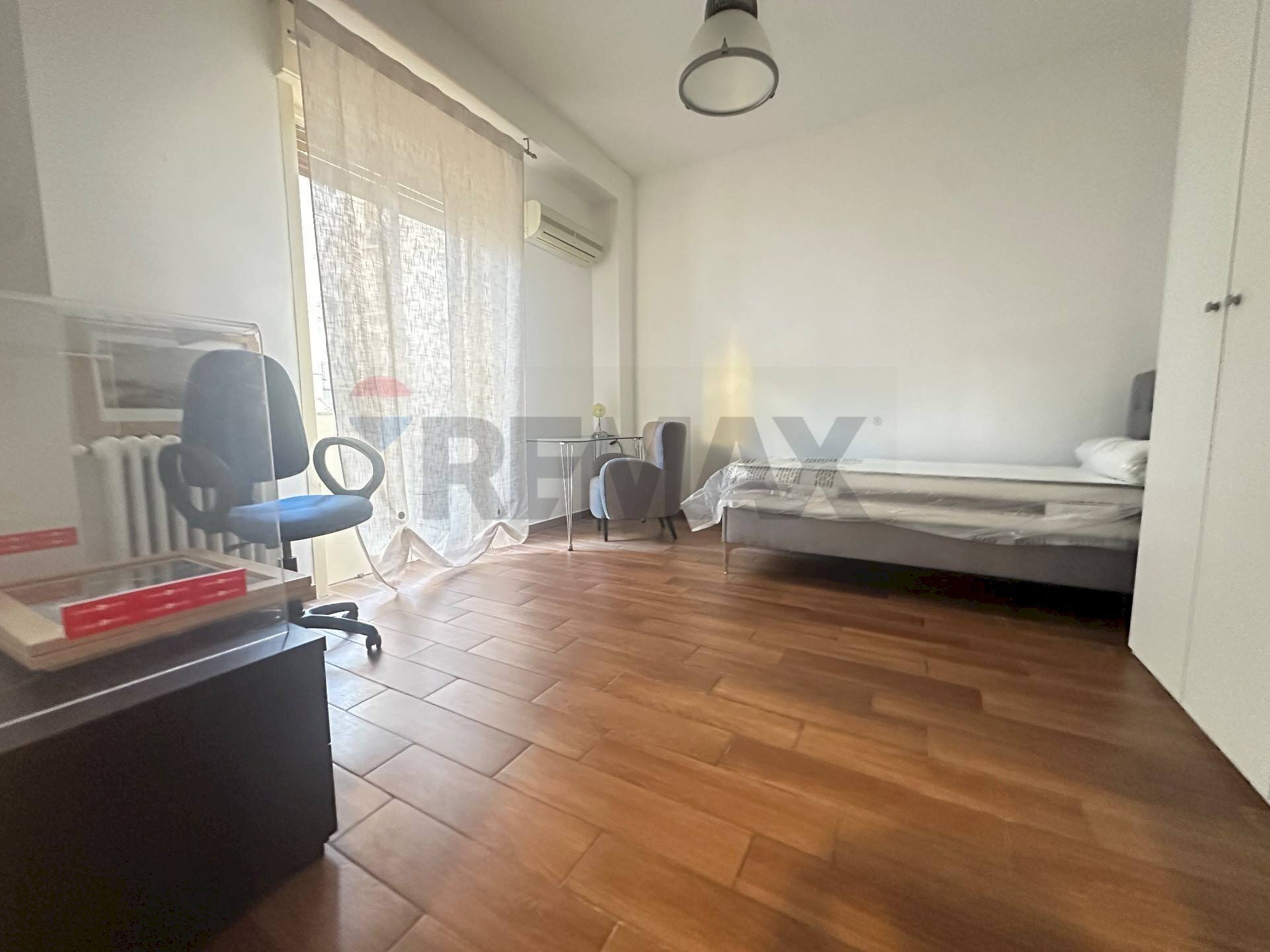Camera / camera da letto - One-room apartment PIAZZA CASTELNUOVO
26, Palermo - photo 3