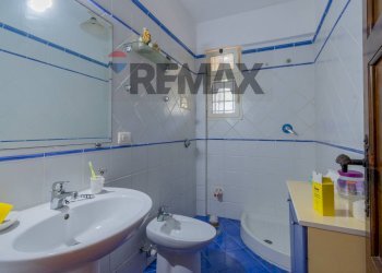 Bagno - Villa VIA PITEA DA MARSIGLIA
 
56, Palermo - photo 50
