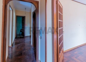 Hall / corridoio - Villa VIA ANTIGONE
 
111, Palermo - photo 31
