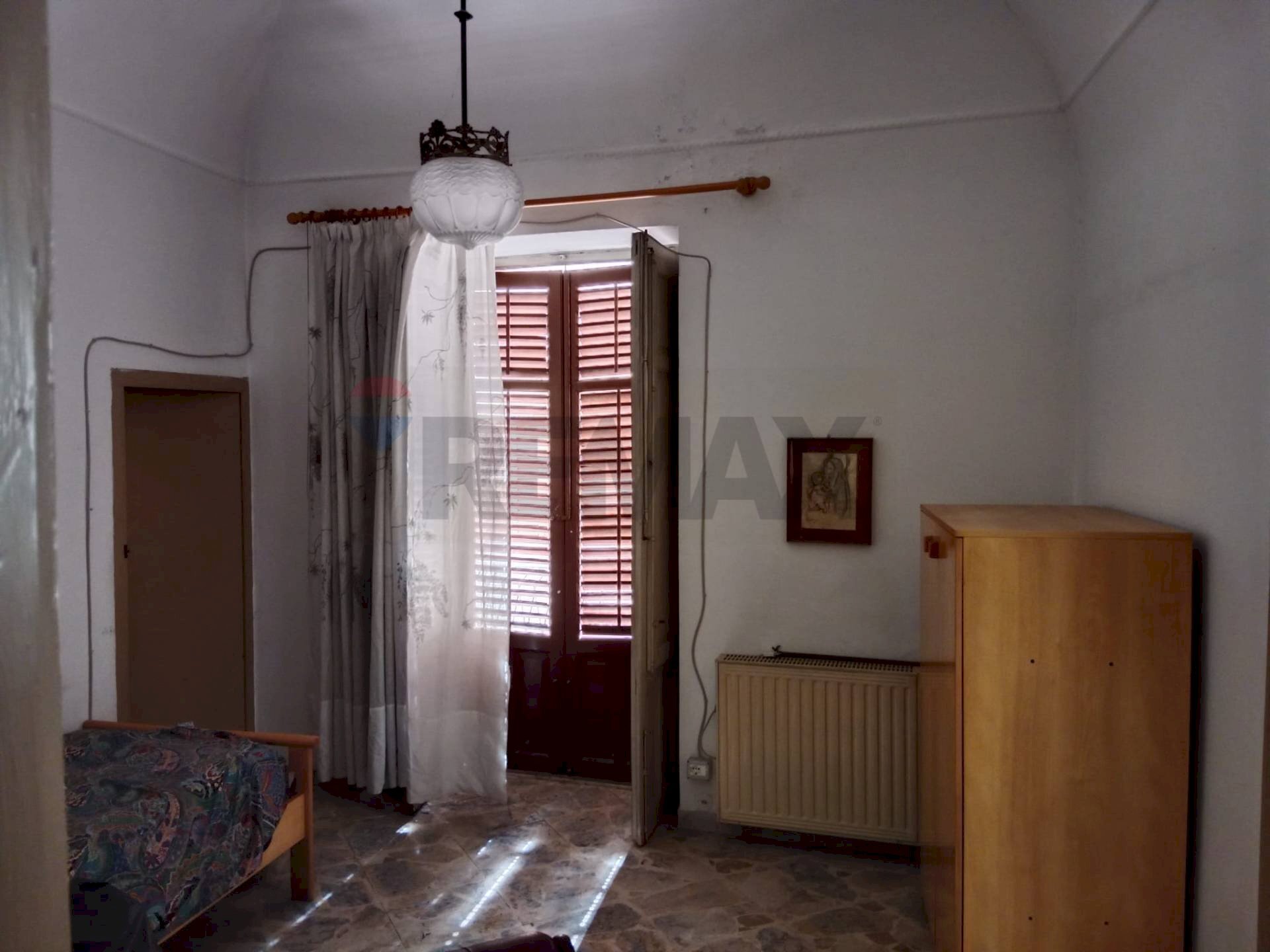 Camera / camera da letto - Apartment VIA ROMA
68-70, Partinico - photo 3