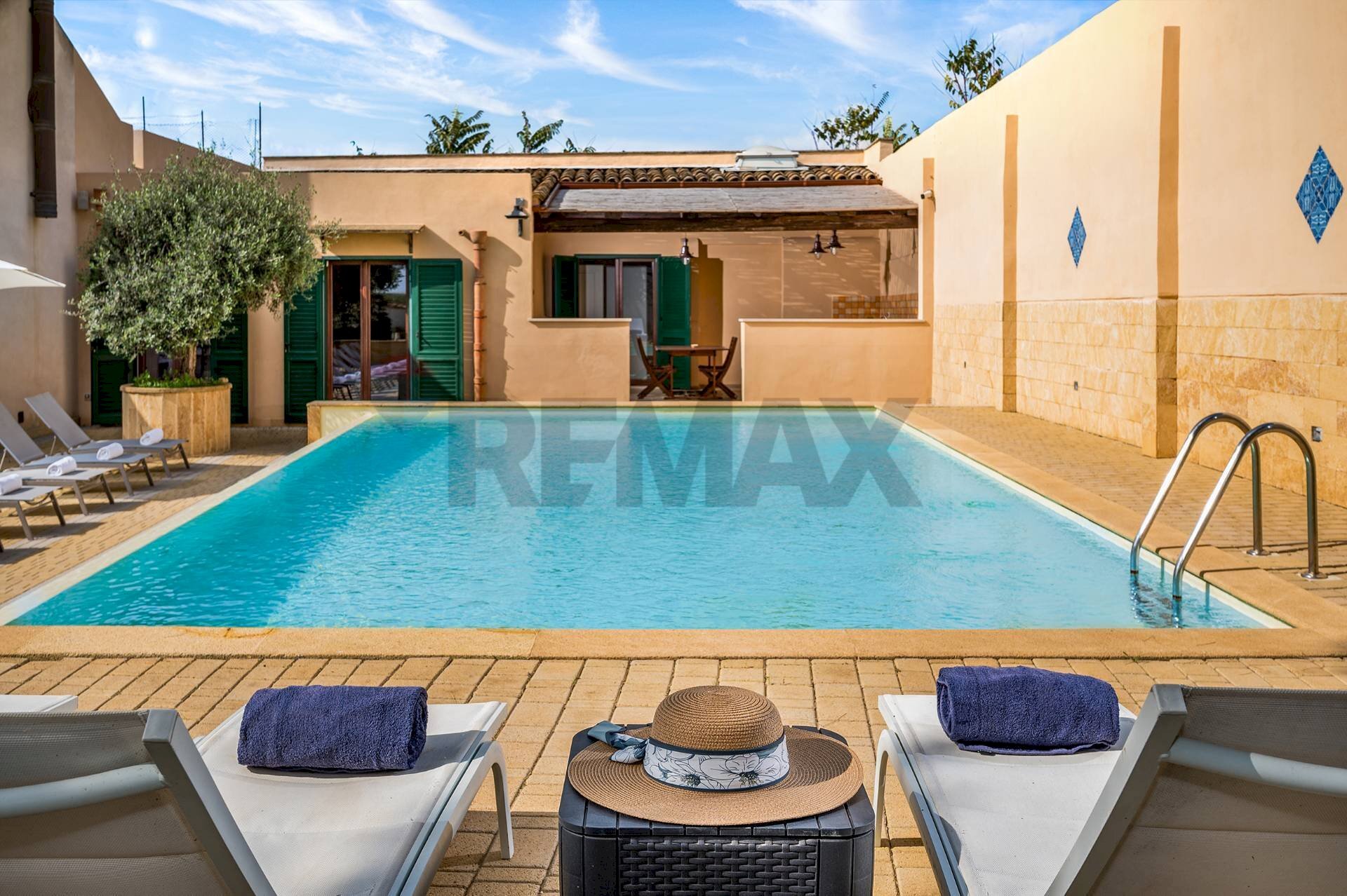 Piscina - Rustic sp 62
 
318, Marsala - photo 1