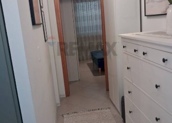 Hall / corridoio - Four-room apartment Via Evangelista Di Blasi
 
91/93, Palermo - photo 11