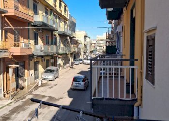Edificio all\'aperto - Three-room apartment Via Luigi Vanvitelli
 
49, Palermo - photo 10
