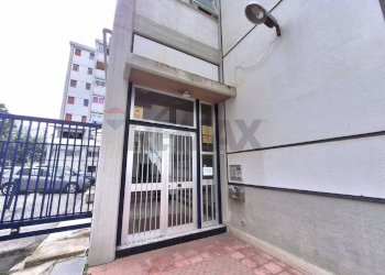entrata condominio - Appartamento Via Libertà
 
79, Bagheria - foto 52
