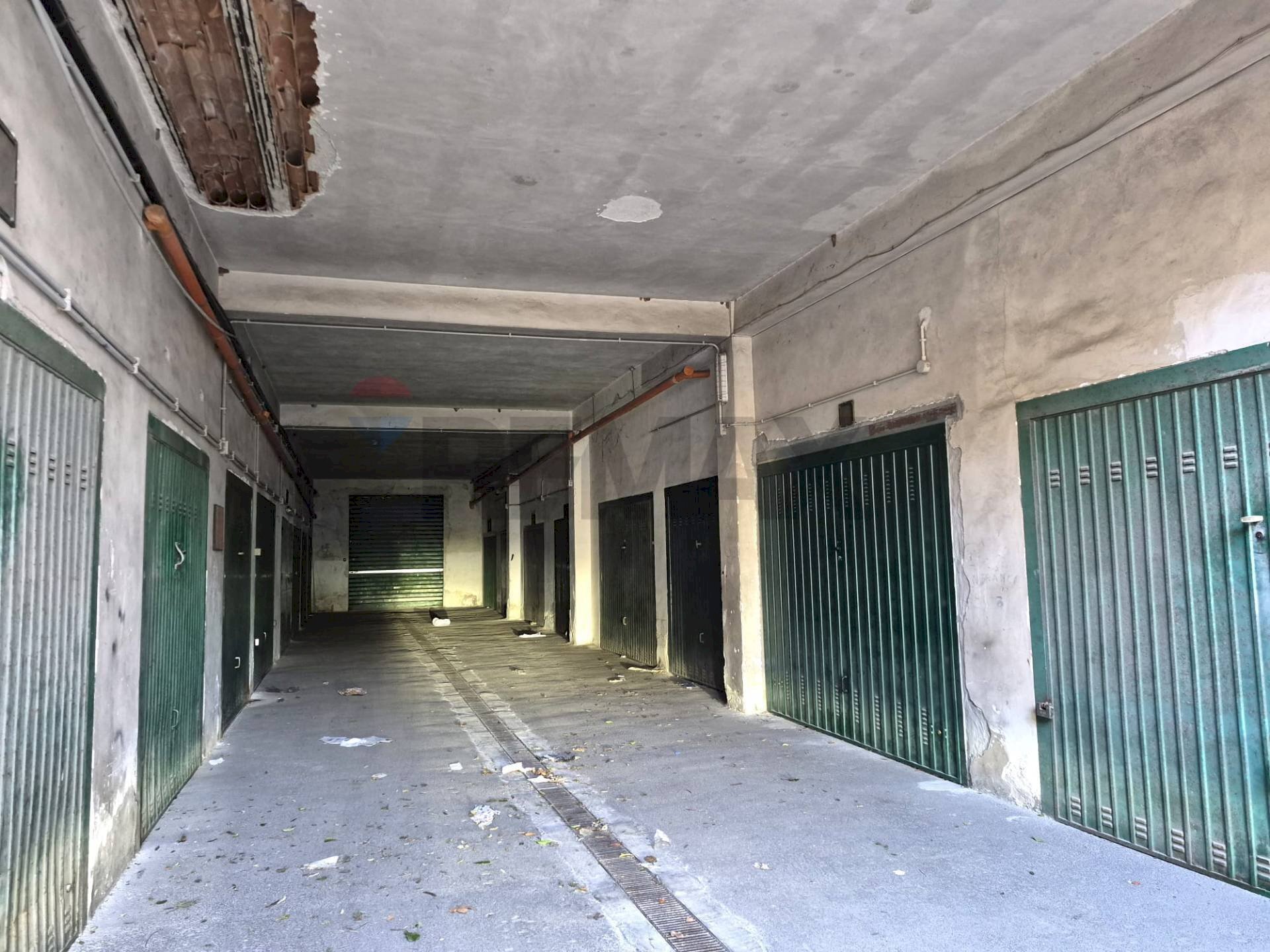 Parcheggio - Box Via Dei Quartieri
21F, Palermo - photo 2