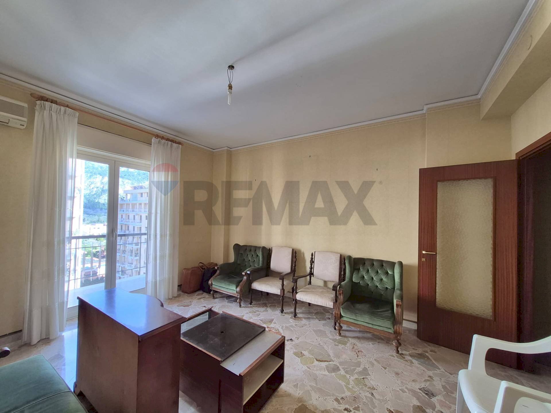 Soggiorno - Four-room apartment Via Filippo Di Giovanni
 
84, Palermo - photo 1
