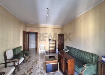Soggiorno - Four-room apartment Via Filippo Di Giovanni
 
84, Palermo - photo 12