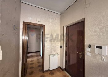 Hall / corridoio - Apartment Via Resuttana
 
267, Palermo - photo 22