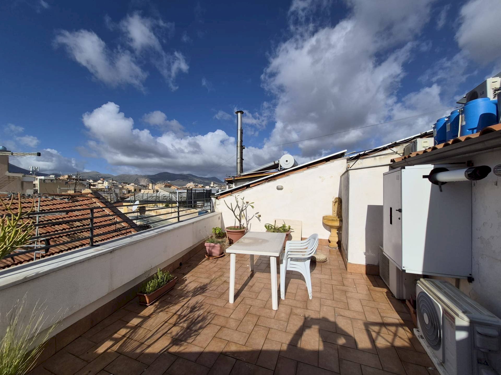 Terrazza - Apartment Via Re Federico
 
67, Palermo - photo 1