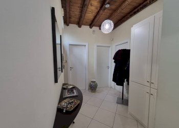 Hall / corridoio - Apartment Via Re Federico
 
67, Palermo - photo 37