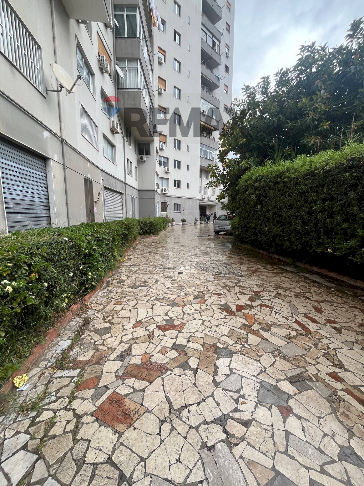 Edificio all\'aperto - Ufficio Viale Croce Rossa
 
25, Palermo - foto 2