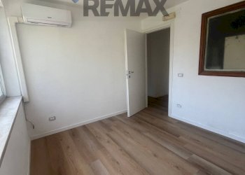 Stanza vuota - Ufficio Viale Croce Rossa
25, Palermo - foto 8