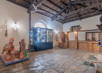 Ricezione / Lobby - Farm CONTRADA PONTE BAGNI
1, Castellammare del Golfo - photo 7