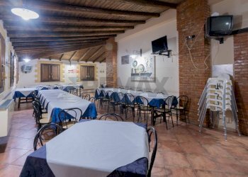 Sala da pranzo - Farm CONTRADA PONTE BAGNI
1, Castellammare del Golfo - photo 30