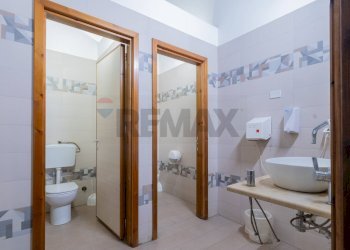 Bagno - Farm CONTRADA PONTE BAGNI
1, Castellammare del Golfo - photo 36