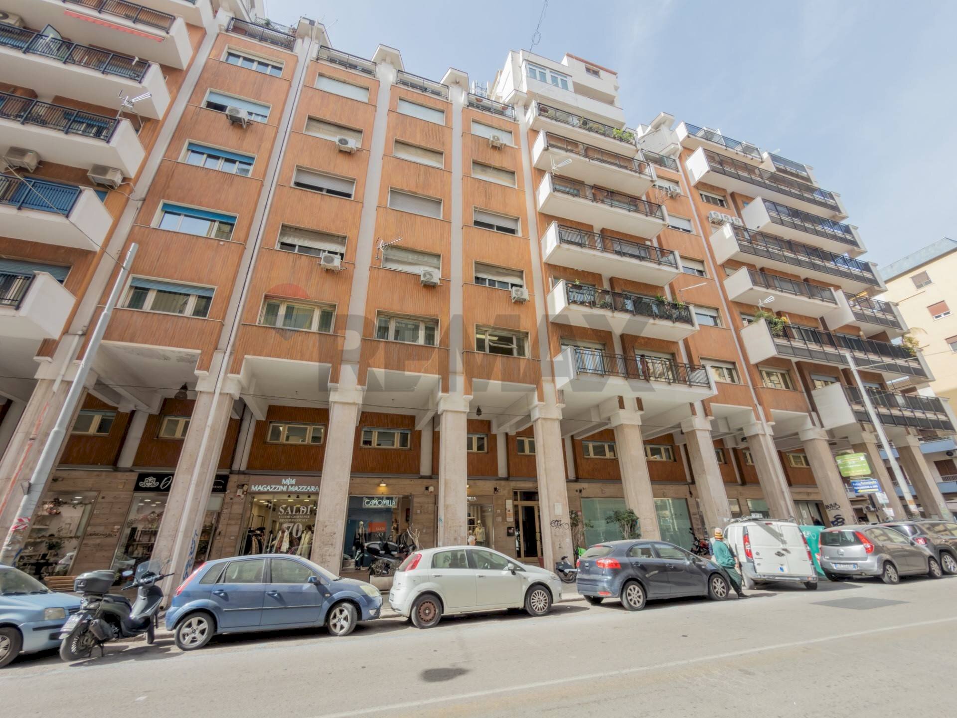 Edificio all\'aperto - Quadrilocale Via Marchese Di Roccaforte
 
39, Palermo - foto 1