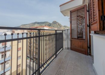 Balcone - Quadrilocale Via Marchese Di Roccaforte
39, Palermo - foto 25