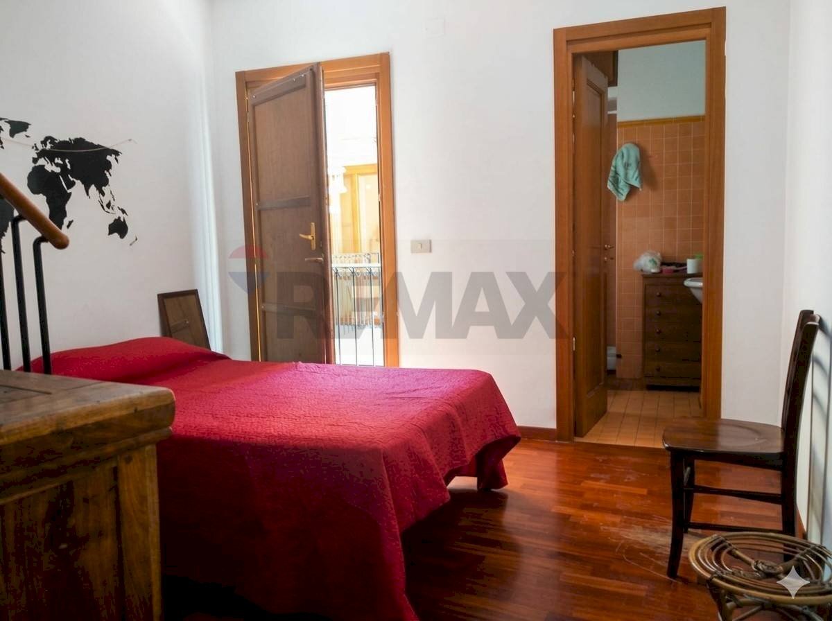 Camera / camera da letto - Trilocale Vicolo Forno Ai Maestri D'acqua
7, Palermo - foto 2