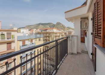 Balcone - Appartamento Via Marchese di Roccaforte
39, Palermo - foto 26