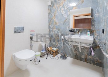 Bagno - Ufficio Via Paolo Paternostro
94, Palermo - foto 4