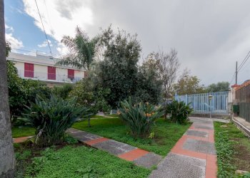 Giardino - Semi-detached house via Olio di Lino
 
16, Palermo - photo 5