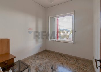 Stanza vuota - Semi-detached house via Olio di Lino
 
16, Palermo - photo 32