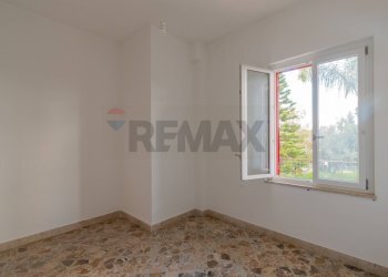 Stanza vuota - Semi-detached house via Olio di Lino
 
16, Palermo - photo 39