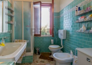 Bagno - Semi-detached house via Olio di Lino
 
16, Palermo - photo 49